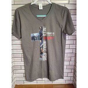 Gray Skillet T-shirt Size Small #A95